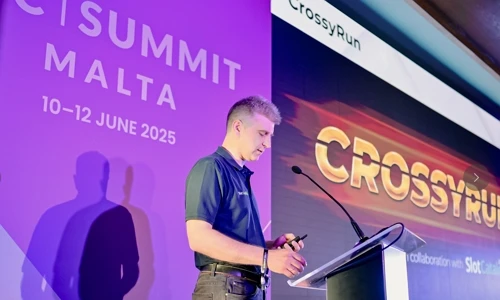 CrossyRun presentation on SBC Summit Malta